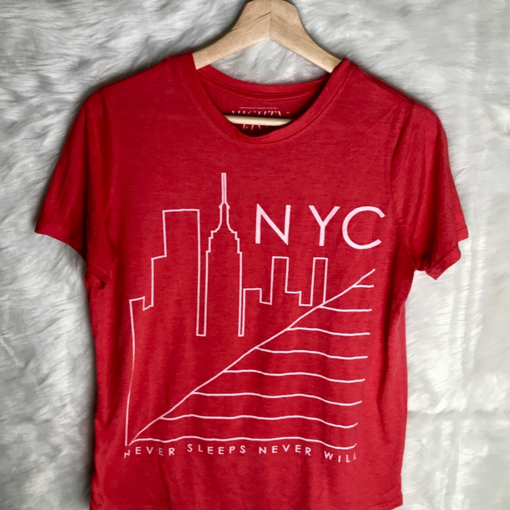 Mighty Fine red  NYC Shirt size Large
